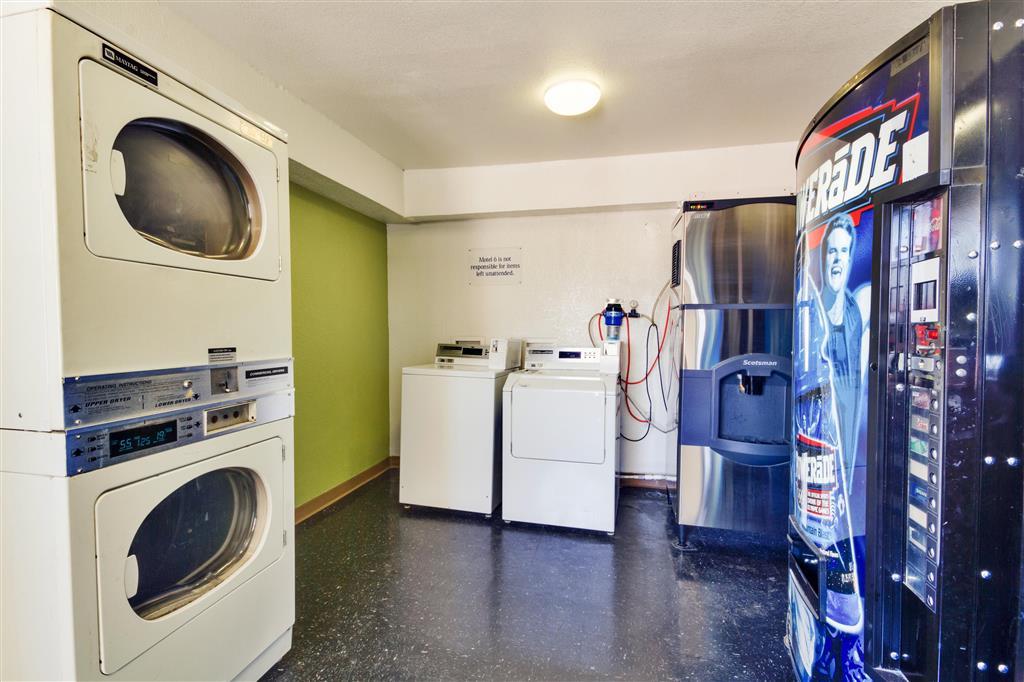 Motel 6-Irving, Tx - Dallas Ανέσεις φωτογραφία